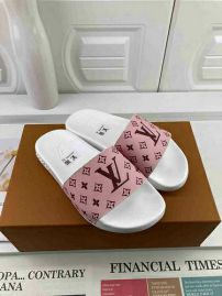 Picture of LV Slippers _SKU637984192752014